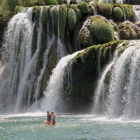 Berno Starigrad Paklenica
