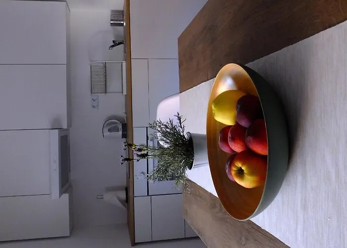 Berno * Стариград-Пакленица